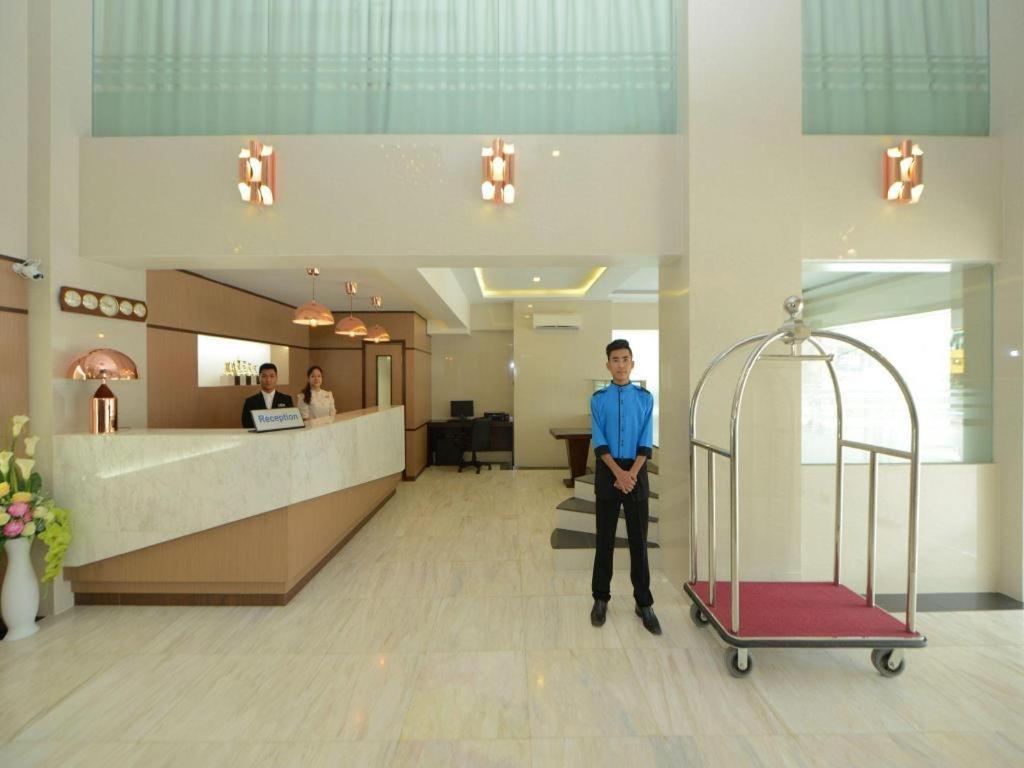 Hotel Lexus Yangon